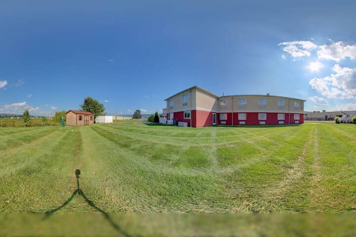 BBQ/picnic area